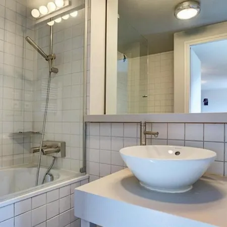 Splendid 6bd Chalet - What'app - 0034-656-619-782 - For Reservations!